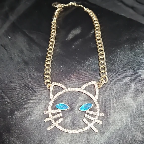 Betsey Johnson Pink Cat Face Necklace with Blue Crystal Eyes - Picture 2 of 3